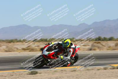 media/Nov-15-2024-CVMA Friday Practice (Fri) [[b142d29251]]/4-Group 4 and Trackday/Session 3 (Turn 15 Inside)/